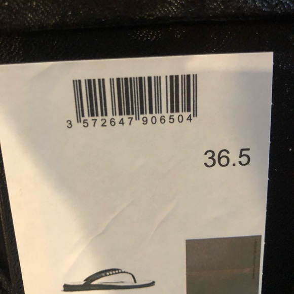 Authentic CHANEL Pearl Thong Sandals 36.5 - Picture 4 of 13